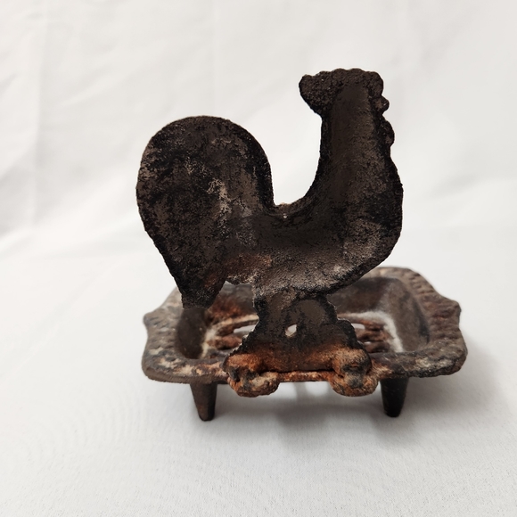 Rustic cast Iron soap dish - Picture 2 of 7